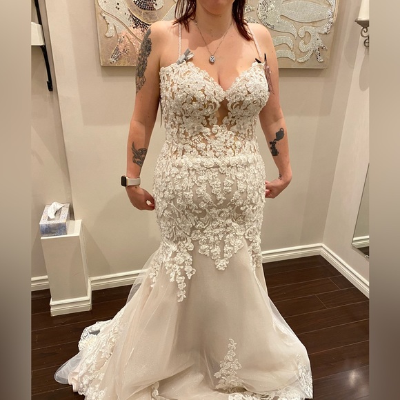 Mori Lee size 10 Roxanne wedding dress - Picture 2 of 12